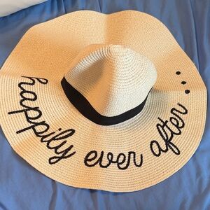 Beige Sun Hat with Black Script